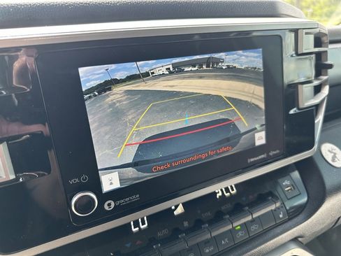 Used 2022 Toyota Tundra SR5 image 26