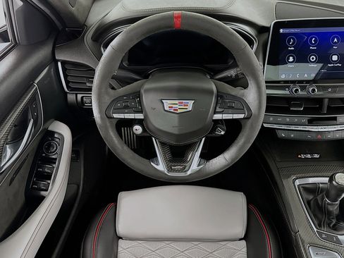 Used 2022 Cadillac CT5 V Blackwing image 20