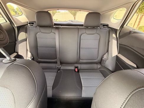 Used 2026 Chevrolet Trax LT FWD image 18