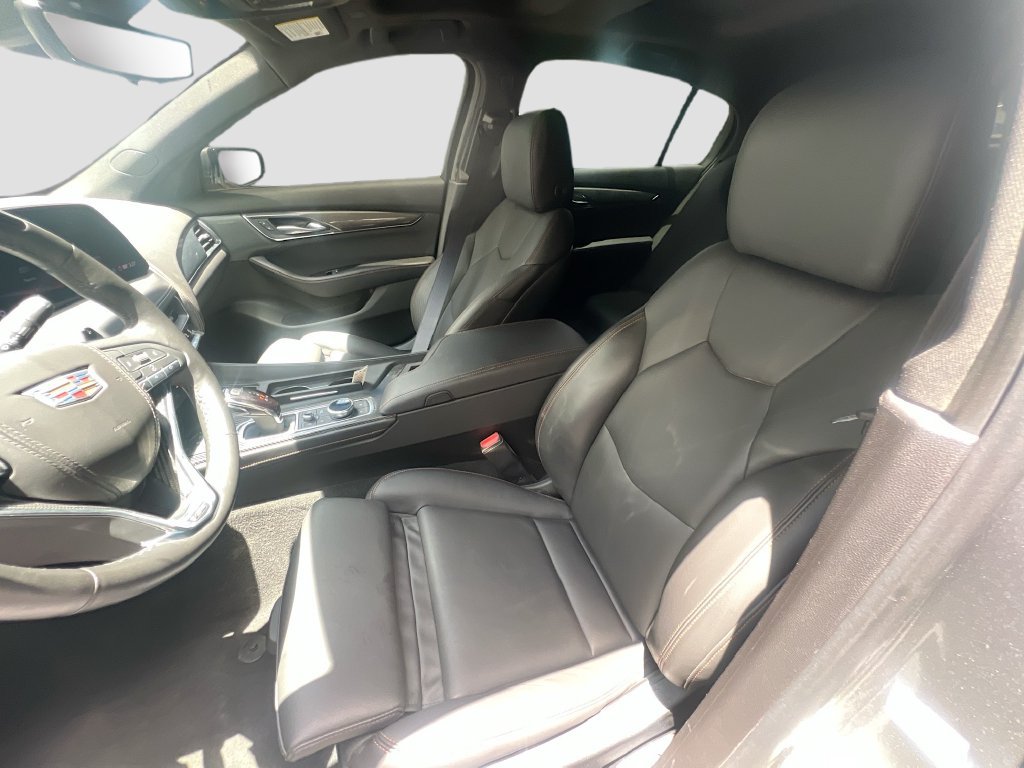 Used 2025 Cadillac CT5 V w/ Technology Package RWD image 22