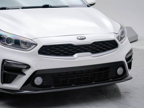 Used 2021 Kia Forte LXS image 12