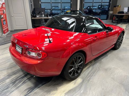 Used 2012 MAZDA MX-5 Miata Special Edition image 23