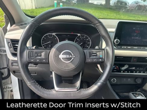 Certified 2023 Nissan Rogue SV w/ SV Premium B Package AWD/4WD image 16