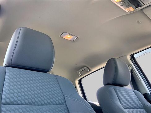 Used 2023 Toyota Tacoma SR5 RWD image 14