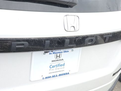 Certified 2024 Honda Pilot Sport image 8