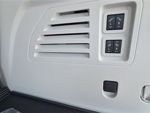 New 2026 GMC Acadia Denali image 36