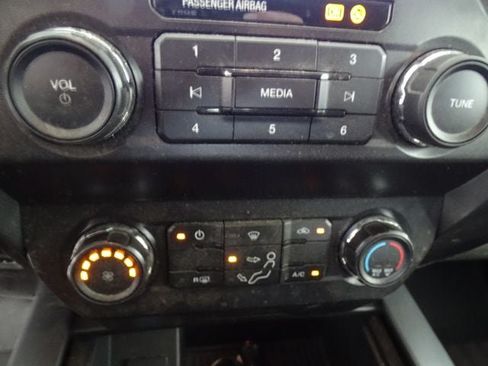 Used 2019 Ford F250 XLT w/ XLT Value Package AWD/4WD image 11