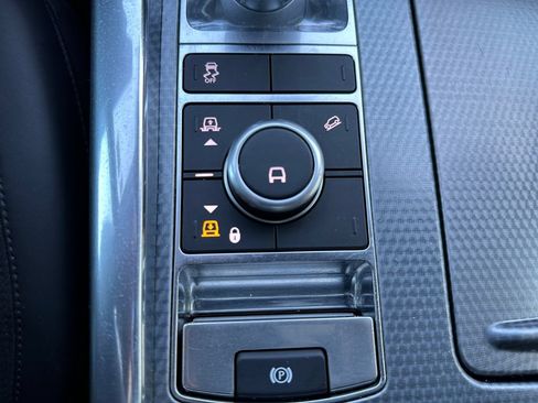 Used 2020 Land Rover Range Rover Sport HST AWD/4WD image 26