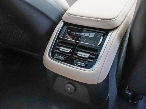 New 2026 Volvo XC90 T8 Plus w/ Protection Package image 21