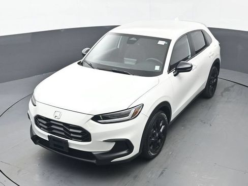 Used 2024 Honda HR-V Sport image 31