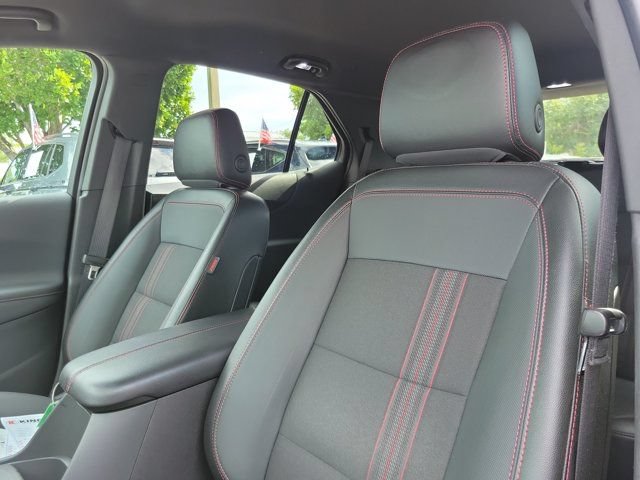 Used 2024 Chevrolet Equinox RS FWD image 19