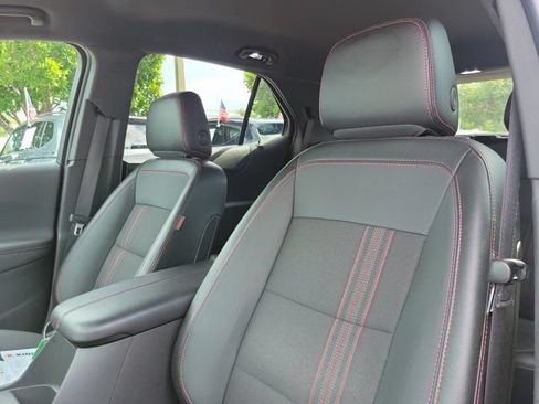 Used 2024 Chevrolet Equinox RS FWD image 19