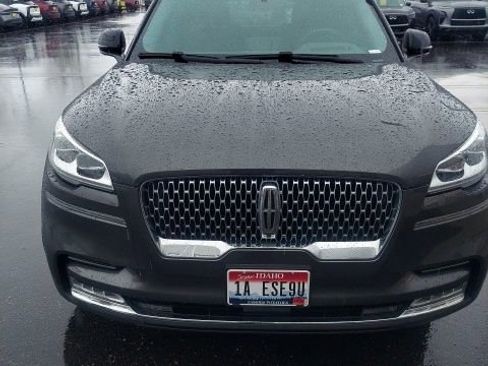 Used 2020 Lincoln Aviator Reserve w/ Equipment Group 202A image 5