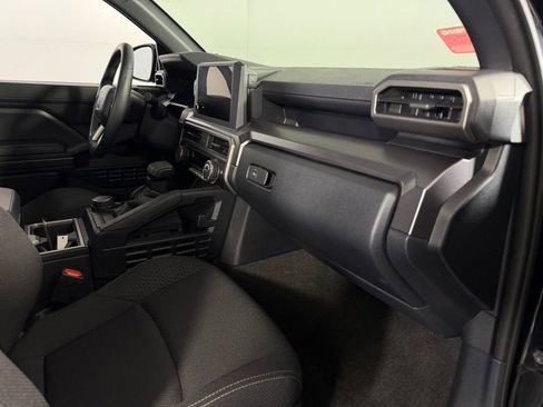 Used 2025 Toyota 4Runner SR5 image 30