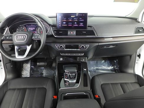 Used 2022 Audi Q5 2.0T Premium w/ Convenience Package image 25