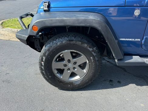 Used 2010 Jeep Wrangler Sport AWD/4WD image 19