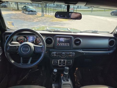 Used 2021 Jeep Gladiator Sport image 23