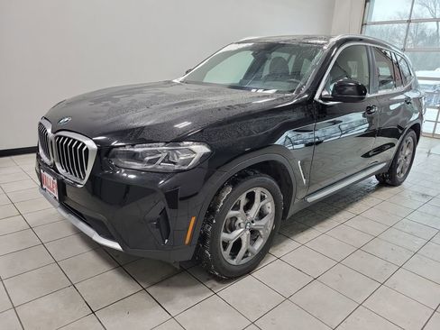 Used 2024 BMW X3 xDrive30i image 3