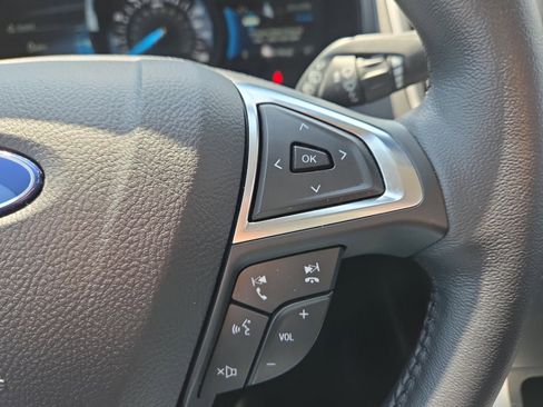 Used 2023 Ford Edge SEL w/ Convenience Package AWD/4WD image 15