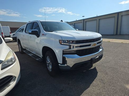 Used 2020 Chevrolet Silverado 1500 LT w/ All-Star Edition AWD/4WD image 3