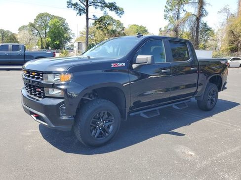 Used 2019 Chevrolet Silverado 1500 Custom Trail Boss w/ Custom Convenience Package image 3