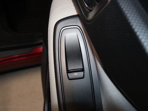 Used 2023 Subaru Forester Premium image 31