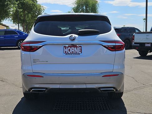 Used 2021 Buick Enclave Premium w/ Sun and Sites Package AWD/4WD image 6