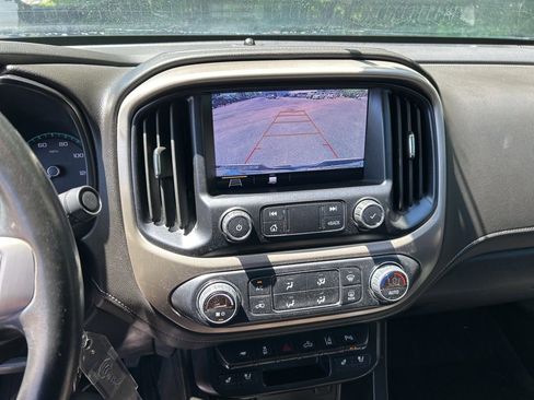Used 2022 GMC Canyon Denali AWD/4WD image 19