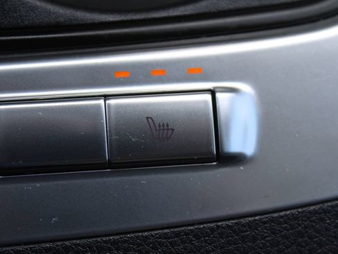 Used 2025 Kia Carnival EX FWD image 46