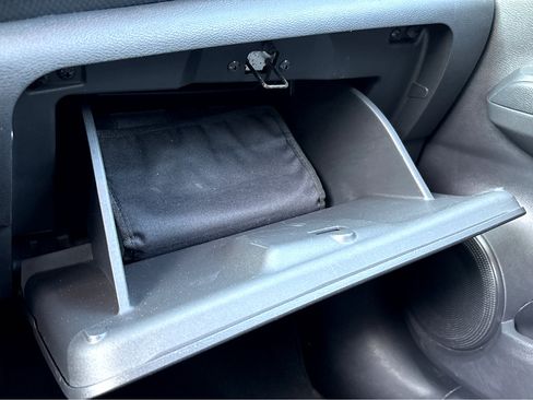 Used 2021 Nissan Kicks SV w/ Exterior Package image 14