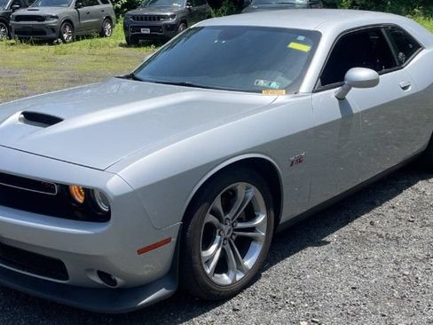 Used 2021 Dodge Challenger R/T RWD image 2