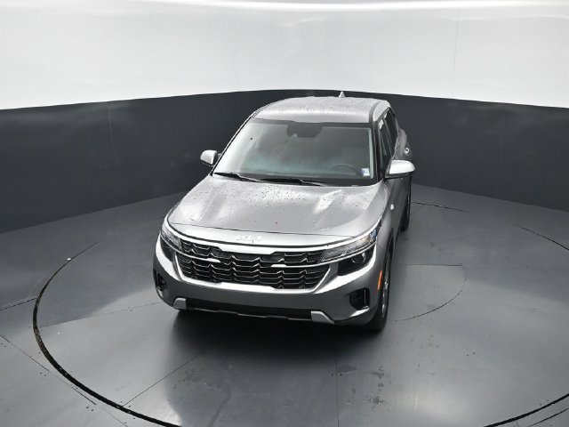Used 2026 Kia Seltos LX FWD image 26