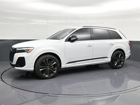 Used 2025 Audi Q7 3.0T Premium Plus w/ Premium Plus Package AWD/4WD image 3