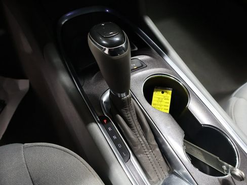 Used 2020 Chevrolet Malibu LS w/ Driver Confidence Package II image 32