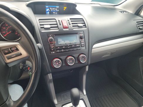 Used 2015 Subaru Forester 2.5i w/ Alloy Wheel Package image 8