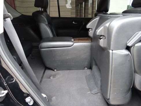 Used 2015 INFINITI QX80 2WD image 30
