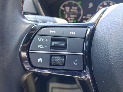 Used 2024 Honda CR-V Sport Touring image 23