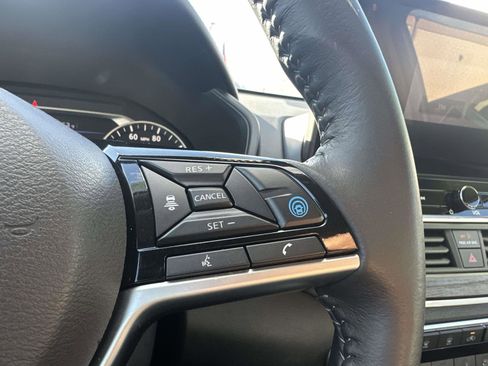 Used 2023 Nissan Altima 2.5 SV w/ SV Premium Package image 29