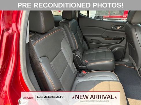 Used 2023 GMC Acadia AT4 w/ Technology Package AWD/4WD image 14