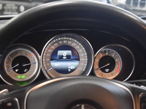 Used 2016 Mercedes-Benz CLS 400 CLS 400 4dr Sedan image 59