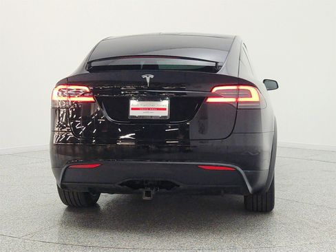 Used 2023 Tesla Model X AWD/4WD image 6