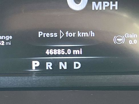 Used 2014 RAM 2500 Laramie image 8