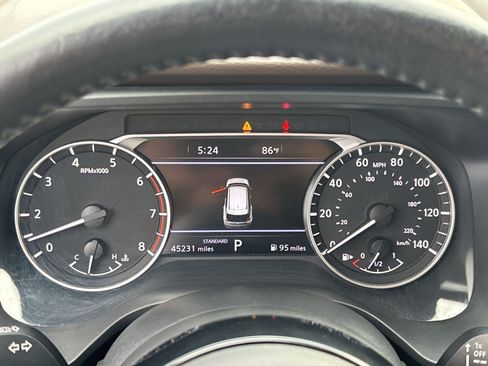 Used 2023 Nissan Rogue SL w/ SL Premium Package FWD image 10