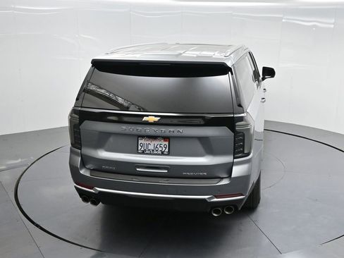 Used 2025 Chevrolet Suburban Premier image 47