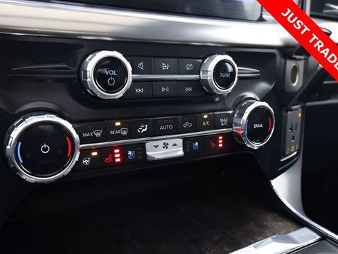 Used 2023 Ford F150 Lariat w/ Equipment Group 502A High image 25