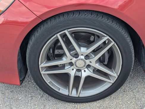 Used 2016 Mercedes-Benz E 400 Sedan image 21