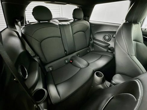 Used 2017 MINI Cooper S FWD image 25