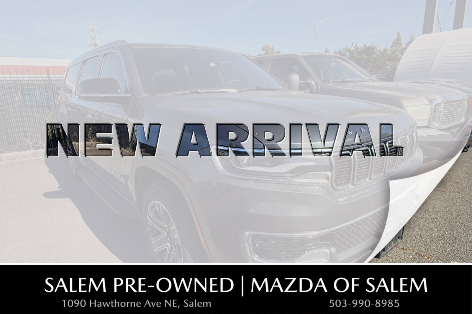 Used 2024 Jeep Wagoneer L Series II w/ Flexible Seating Group AWD/4WD image 1