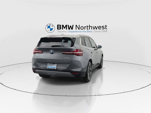 New 2026 BMW X3 xDrive30 w/ Premium Package AWD/4WD image 2