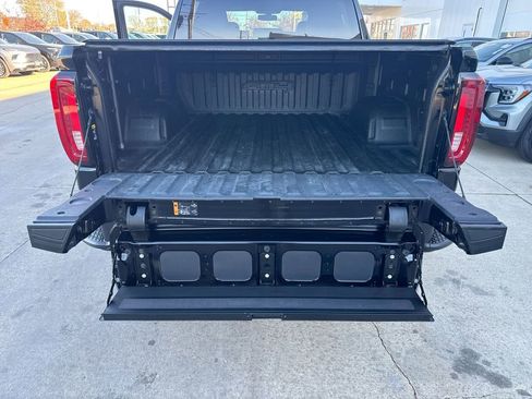 Certified 2021 GMC Sierra 1500 AT4 image 37